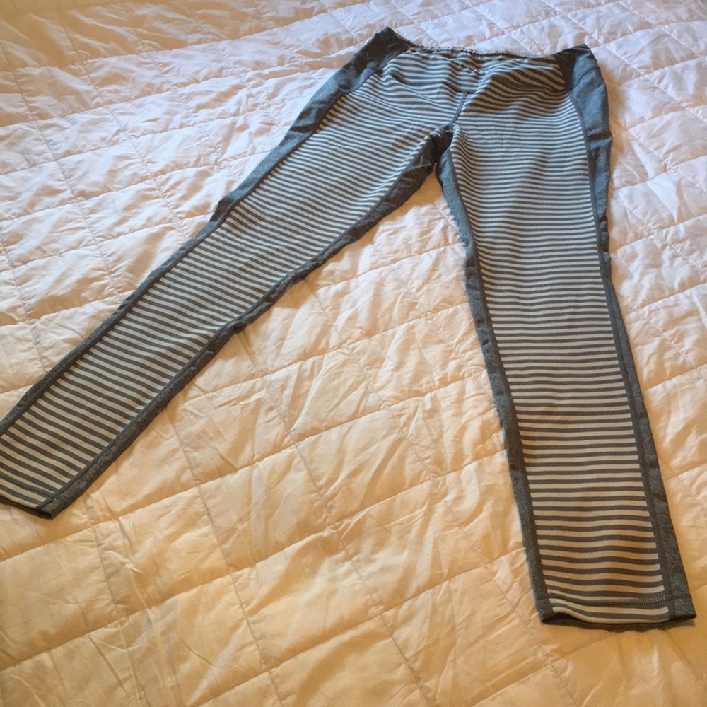 Striped front yoga pants